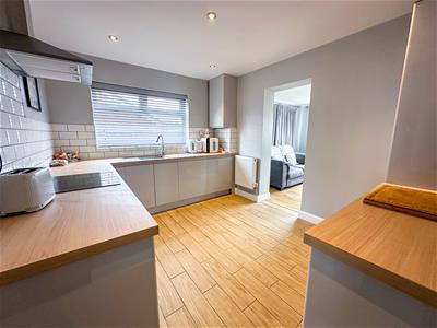 ALTERNATE VIEW OF KITCHEN